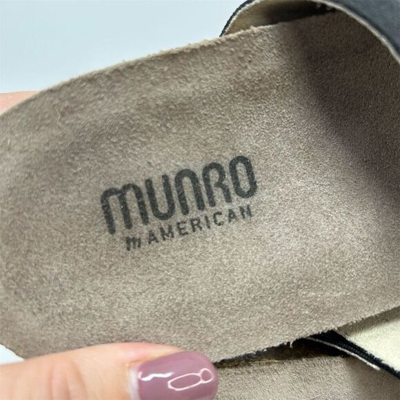Munro Women's Slide Sandals Black Size 8.5 Toe Loop Stretch Straps Casual - Picture 11 of 12